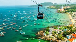 Cáp treo Hòn Thơm mang tới cảnh đẹp biển, đảo, rừng xanh và những bãi tắm trong cụm đảo An Thới, Nam Phú Quốc.