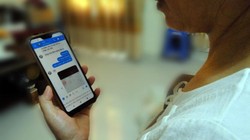 Thế hệ lớn tuổi nhất được ghi nhận là có mức tổn thất cao nhất trong lừa đáo tình cảm qua mạng, với gần 2/5 trong số họ thừa nhận mất đến 10.000 USD.