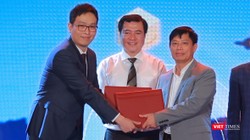 Cục Thương mại điện tử và Kinh tế số cùng Amazon Global Selling Việt Nam ký kết biên bản ghi nhớ hợp tác triển khai sáng kiến “Thương mại điện tử Xuyên biên giới: Kỷ nguyên bứt phá” dưới sự chứng kiến của Thứ trưởng Bộ Công thương Nguyễn Sinh Nhật Tân.