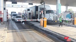 Kể từ 1/8, toàn bộ tuyến cao tốc trên cả nước đã chuyển sang sử dụng dịch vụ thu phí theo hình thức điện tử không dừng (ETC). 