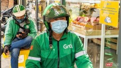 Grab khẳng định khoản phụ phí nắng nóng chỉ áp dụng trong 1 ngày và đã chuyển toàn bộ nguồn thu này (sau thuế) cho các đối tác tài xế của mình.