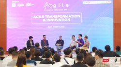 Gần 30 diễn giả trong nước và quốc tế đã chia sẻ những kinh nghiệm thực tế sâu sắc về đổi mới và chuyển đổi linh hoạt tại Agile Vietnam Conference 2022