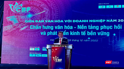 Bộ trưởng Nguyễn Văn Hùng nhấn mạnh, chiều sâu văn hóa giúp các doanh nghiệp không đơn thuần chạy theo lợi nhuận, làm giàu bằng mọi giá. 