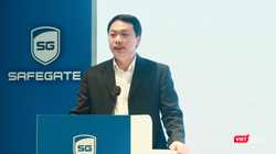 Thứ trưởng Nguyễn Huy Dũng khẳng định nhu cầu quản lý con em truy cập Internet an toàn của mỗi gia đình Việt Nam.