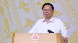 Thủ tướng nhấn mạnh phải chủ động ứng phó với các thách thức từ không gian mạng, không để bị động, bất ngờ. 