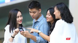 Zalo, Facebook Messenger, Viber... dần chiếm chỗ dịch vụ thoại, SMS truyền thống. Ảnh minh hoạ.