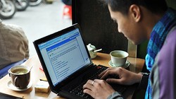 Người Việt 'nướng' thời gian vào internet thế nào