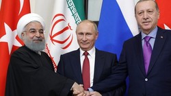 Tổng thống Hassan Rouhani của Iran, Vladimir Putin của Nga và Recep Tayyip Erdogan của Thổ Nhĩ Kỳ tại Sochi, Nga, ngày 22/11/2017.