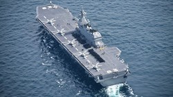 Tàu sân bay trực thăng Izumo của Nhật Bản. Ảnh: SMCP