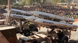 Tên lửa hành trình siêu thanh BrahMos do Ấn Độ và Nga hợp tác sản xuất. Ảnh: National Interest