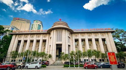 Ngân hàng nhà nước yêu cầu báo cáo nếu có tình trạng xếp hàng mua vàng