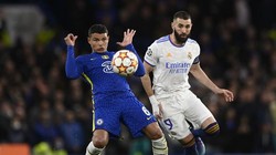 Karim Benzema chạm mốc nhiều thành tích ấn tượng sau cú hat-trick vào lưới Chelsea