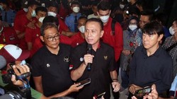 ndonesia tố U19 Việt Nam và U19 Thái Lan chơi bẩn, dọa kiện lên AFF. Ảnh: CNN