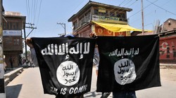 Phiến quân IS đang củng cố sức mạnh ở những vùng hiểm trở của Afghanistan (Ảnh: Metro)