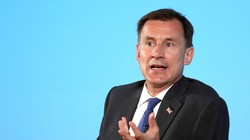 Ngoại trưởng Anh Jeremy Hunt để ngỏ khả năng trừng phạt Trung Quốc (Ảnh: Guardian)