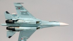 Chiến đấu cơ Su-27 được Nga điều tới chặn máy bay do thám của Mỹ (Ảnh: AP)