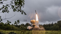 Nga phóng thử nghiệm tên lửa hành trình Iskander-K trong cuộc tập trận Zapad - 2017 (Ảnh: Bộ Quốc phòng Nga)