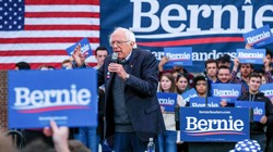 Ứng viên đảng Dân chủ Bernie Sanders (Ảnh: CNBC)