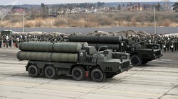Hệ thống phòng không S-400 do Nga sản xuất (Ảnh: Sputnik)