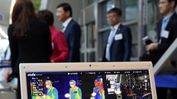 Đo thân nhiệt ở sân bay được cho là không hiệu quả trong ngăn chặn virus corona chủng mới (Ảnh: SCMP)