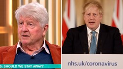 Ông Stanley Johnson (trái) tuyên bố ẫn đi bar như thường, bất chấp khuyến cáo từ chính phủ của con trai mình (Ảnh: Metro)