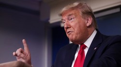 Tổng thống Trump hạ thấp viễn cảnh tồi tệ nhất của đại dịch COVID-19 ở Mỹ (Ảnh: NYPost)