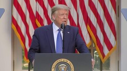 Tổng thống Donald Trump tuyên bố sẽ triển khai hàng nghìn binh sĩ có vũ trang để dẹp biểu tình (Ảnh: Getty)