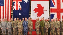 Các quan chức quân đội của liên minh Five Eyes tham dự Hội nghị Bộ tư lệnh không gian năm 2019 (Ảnh: Handout)