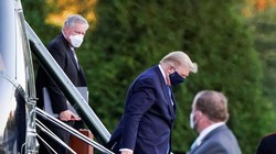 Tổng thống Mỹ Donald Trump tới viện quân y Walter Reed bằng máy bay trực thăng chuyên dụng (Ảnh: Business Insider)