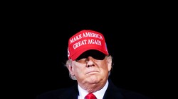 Tổng thống Trump tiếp tục đưa ra các cáo buộc về gian lận bầu cử (Ảnh: Vanity Fair)