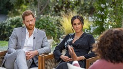 Harry và Meghan trong cuộc phỏng vấn với Oprah Winfrey (Ảnh: NBC)