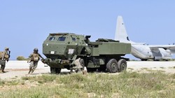 Binh sĩ Mỹ đồn trú ở Okinawa, Nhật Bản (Ảnh: Kyodo News)