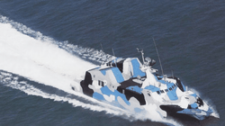 Tàu tên lửa Type 022 của quân đội Trung Quốc (Ảnh: Handout)