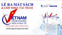 Bà Virginia “Ginny” Foote, Chủ tịch Phòng Thương mại Hoa Kỳ tại Việt Nam, sẽ có mặt dự lễ ra mắt và giới thiệu tác phẩm tại Hà Nội