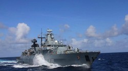 Tàu Bayern của Đức bị từ chối cho cập cảng Thượng Hải (Ảnh: Twitter)