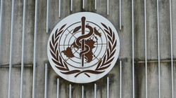 Nhiều nhà quan sát quan tâm cách đặt tên cho biến chủng B.1.1.529 của WHO (Ảnh: RT)