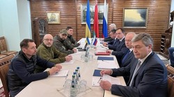 Các nhà đàm phán Nga, Ukraine sẽ tham gia vòng đàm phán hòa bình mới tại Istanbul (Ảnh: Getty)