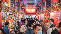 Theo chuyên gia, Trung Quốc cần phải tăng sức mua của hộ gia đình trong năm 2023 để thúc đẩy nền kinh tế (Ảnh: Bloomberg)