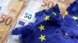 Nền kinh tế châu Âu được dự báo tăng trưởng chỉ 0,7% trong năm nay (Ảnh: Reuters)