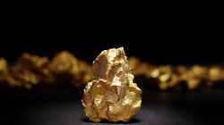 Trong một thế giới của lãi suất cao và đà tăng trưởng thấp, vàng dường như không còn sức hút như trước (Ảnh: Getty)