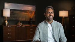 Ramith Sethi, tác giả của cuốn sách "Tôi sẽ dạy bạn làm giàu" (Ảnh: CNBC)