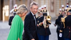 Bernard Arnault rớt hạng trên bảng xếp hạng những người giàu nhất thế giới (Ảnh: Bloomberg)