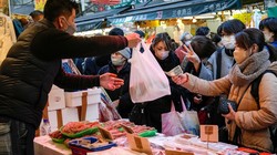 Sau nhiều thập kỷ giá giảm và tăng trưởng trì trệ ở Nhật Bản, các doanh nghiệp đã bắt đầu tăng giá hàng hóa đáng kể (Ảnh: Shutterstock)