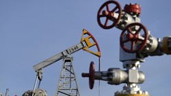 Một máy bơm dầu ở vùng Almetyevsk, Cộng hòa Tatarstan, Nga. Ảnh: Sputnik.