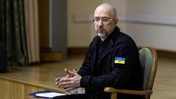 Thủ tướng Ukraine Denis Shmigal trong một cuộc họp báo tại Kiev, Ukraine ngày 4/3. Ảnh: Getty.