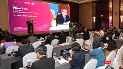 Thứ trưởng Bộ TT&TT Phan Tâm phát biểu tại sự kiện.