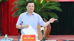 Bí thư Thành ủy Đinh Tiến Dũng phát biểu chỉ đạo tại buổi làm việc. Ảnh: Cổng TTĐT Hà Nội.