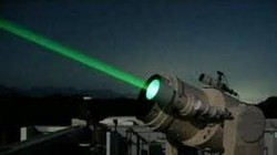 Súng laser cường độ mạnh