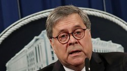 Tổng chưởng lý Hoa Kỳ William Barr phát biểu tại một cuộc họp báo để thảo luận về Luật sư đặc biệt Robert Mueller, báo cáo về sự can thiệp của Nga trong cuộc đua tổng thống Hoa Kỳ năm 2016, tại Washington, Hoa Kỳ, ngày 18 tháng 4 năm 2019 (Ảnh REUTERS)