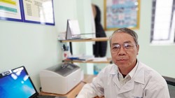 Bác sĩ Đặng Minh Vụ, nguyên là cán bộ y tế phường Đông Ngạc, huyện Từ Liêm (Hà Nội). 